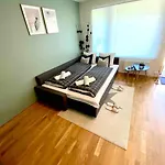 Lovely Apartment With Private Garden And 2 Gratis Bicycles